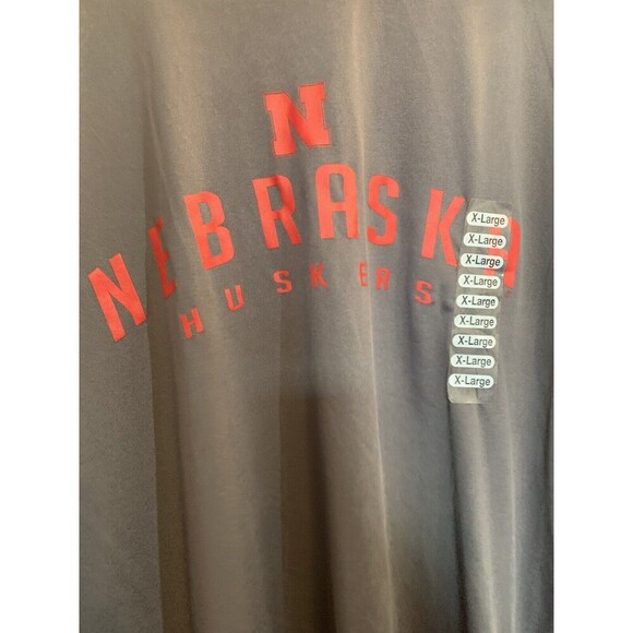NEBRASKA CORNHUSKERS NEW T-Shirt Men’s X-Large Long Sleeve Football Polyester - Picture 2 of 4